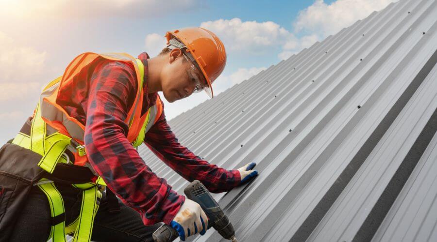 Expert top industrial roofings services in Eben Junction, MI